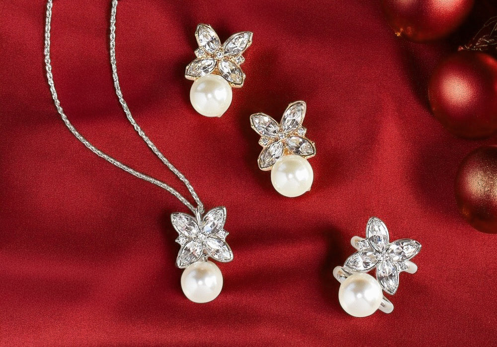 クリスマスおすすめジュエリー:ときめきのパールを。「ペルレン」コレクション