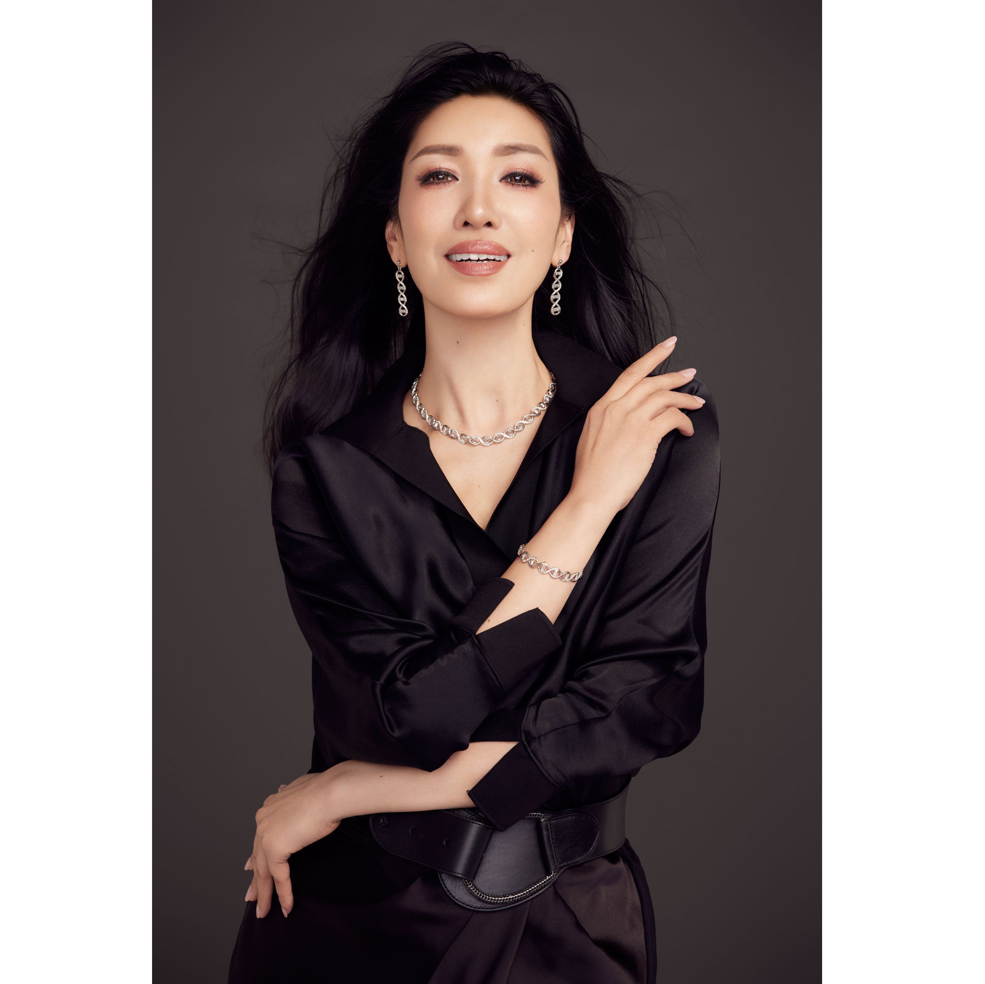 Ahn Mika Eternal Love Earrings