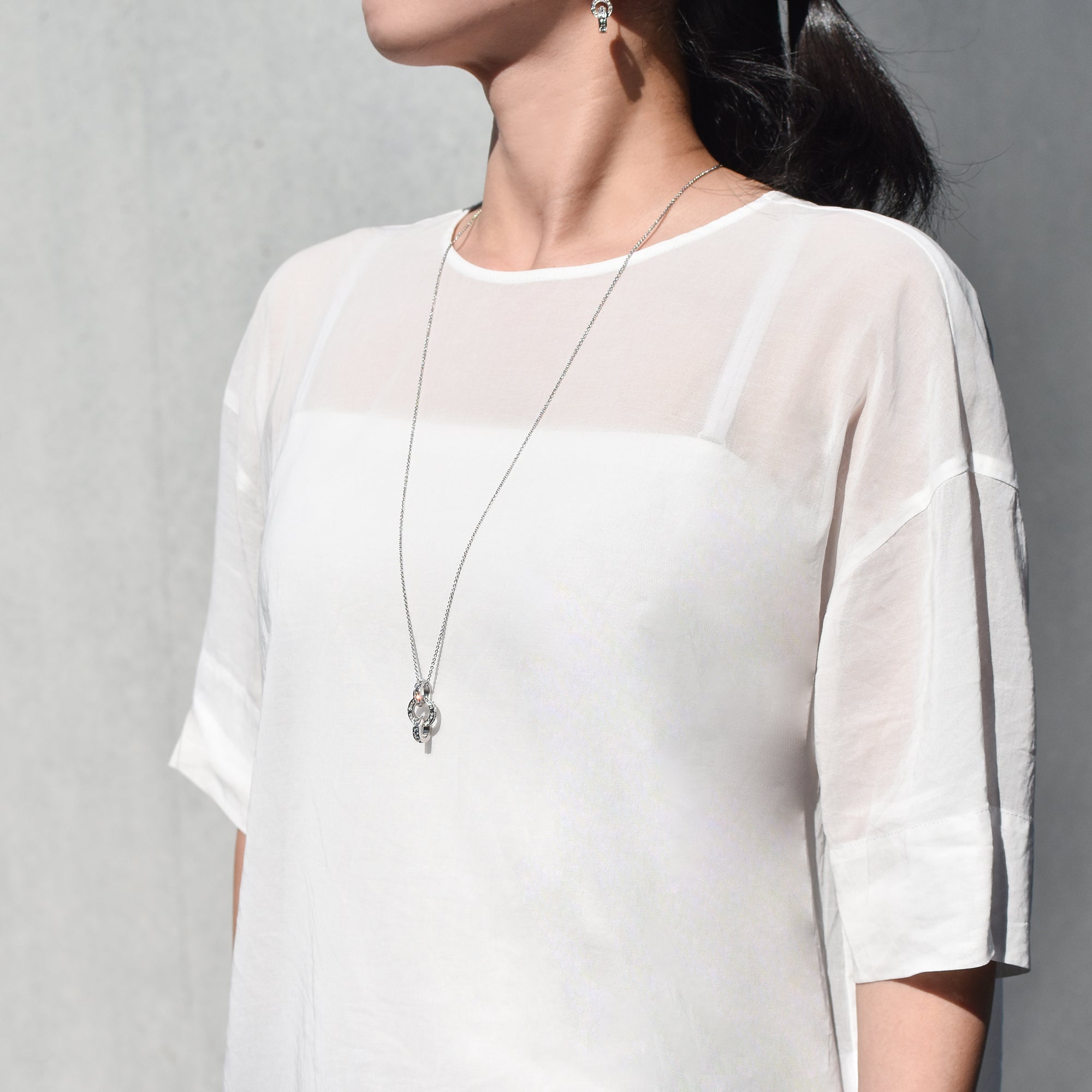 バーティカルミス マット クリア ネックレス