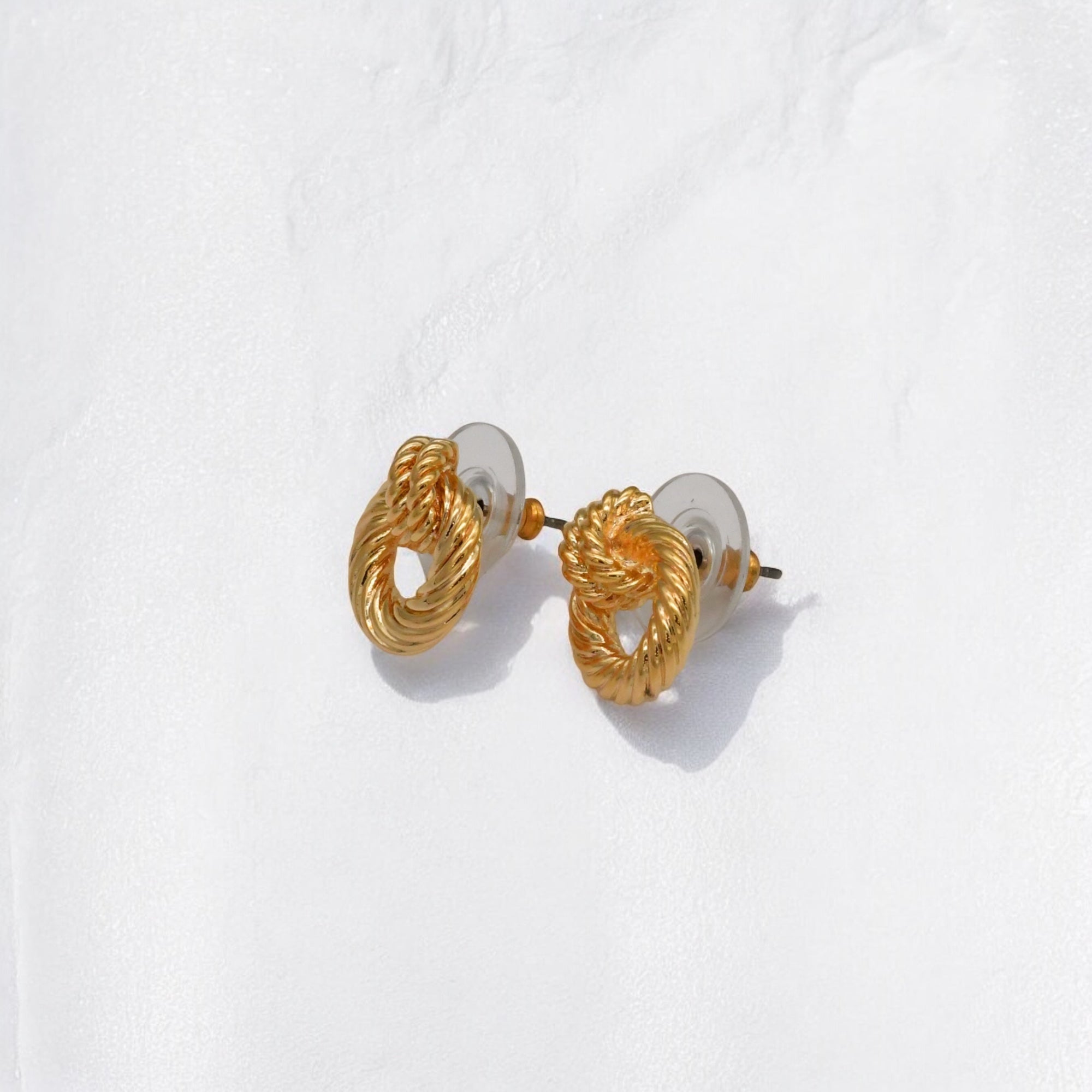 Tresor Round Earrings
