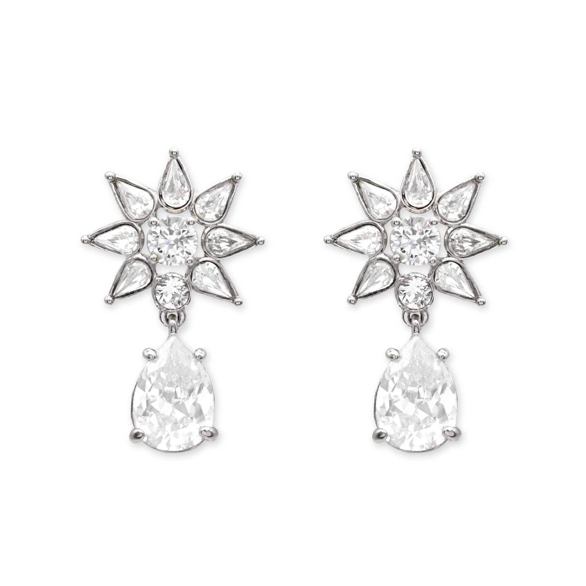 クリスタルフラワー クリア ピアス