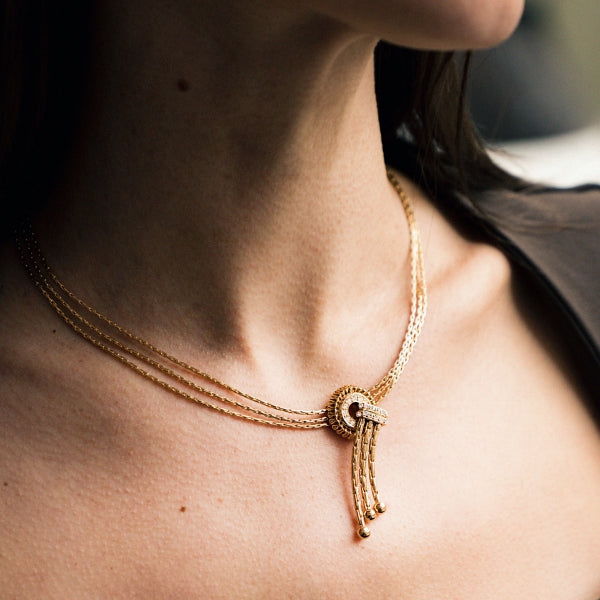 トゥールビヨン ネックレス