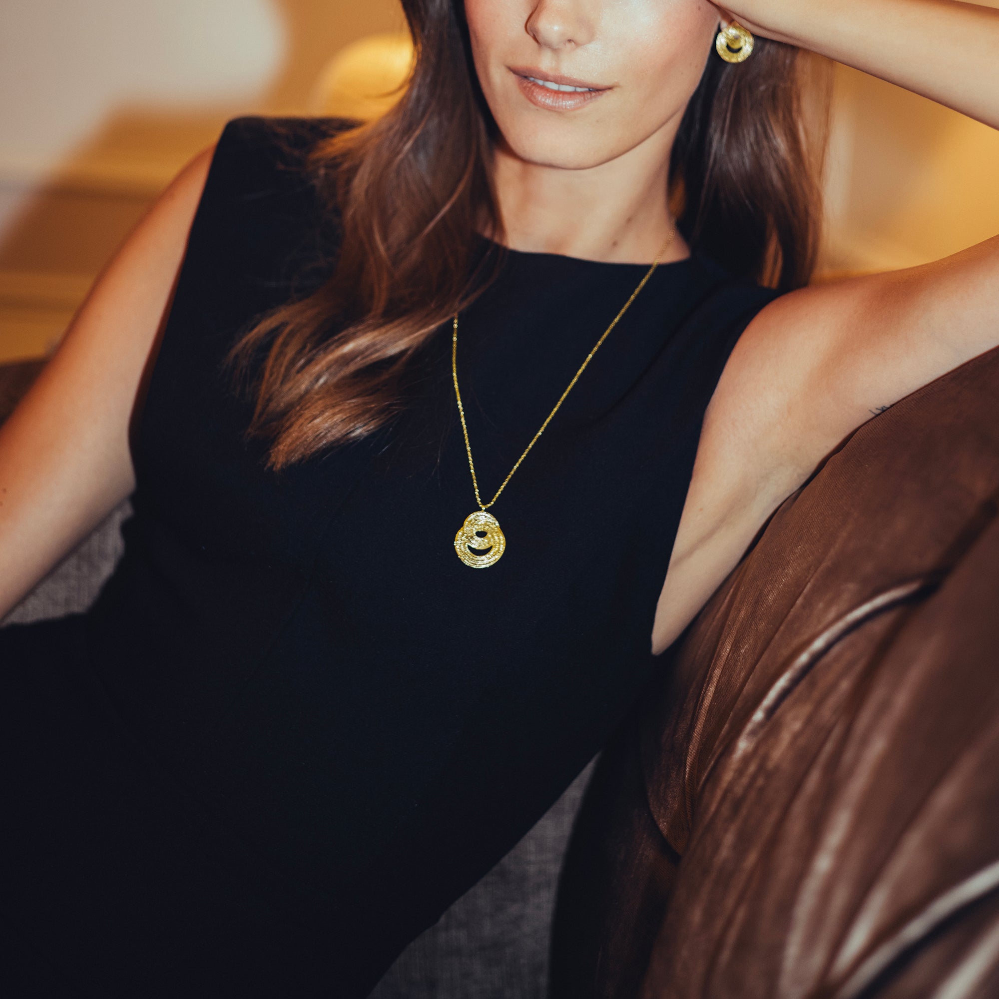 インタートワイン ロングネックレス