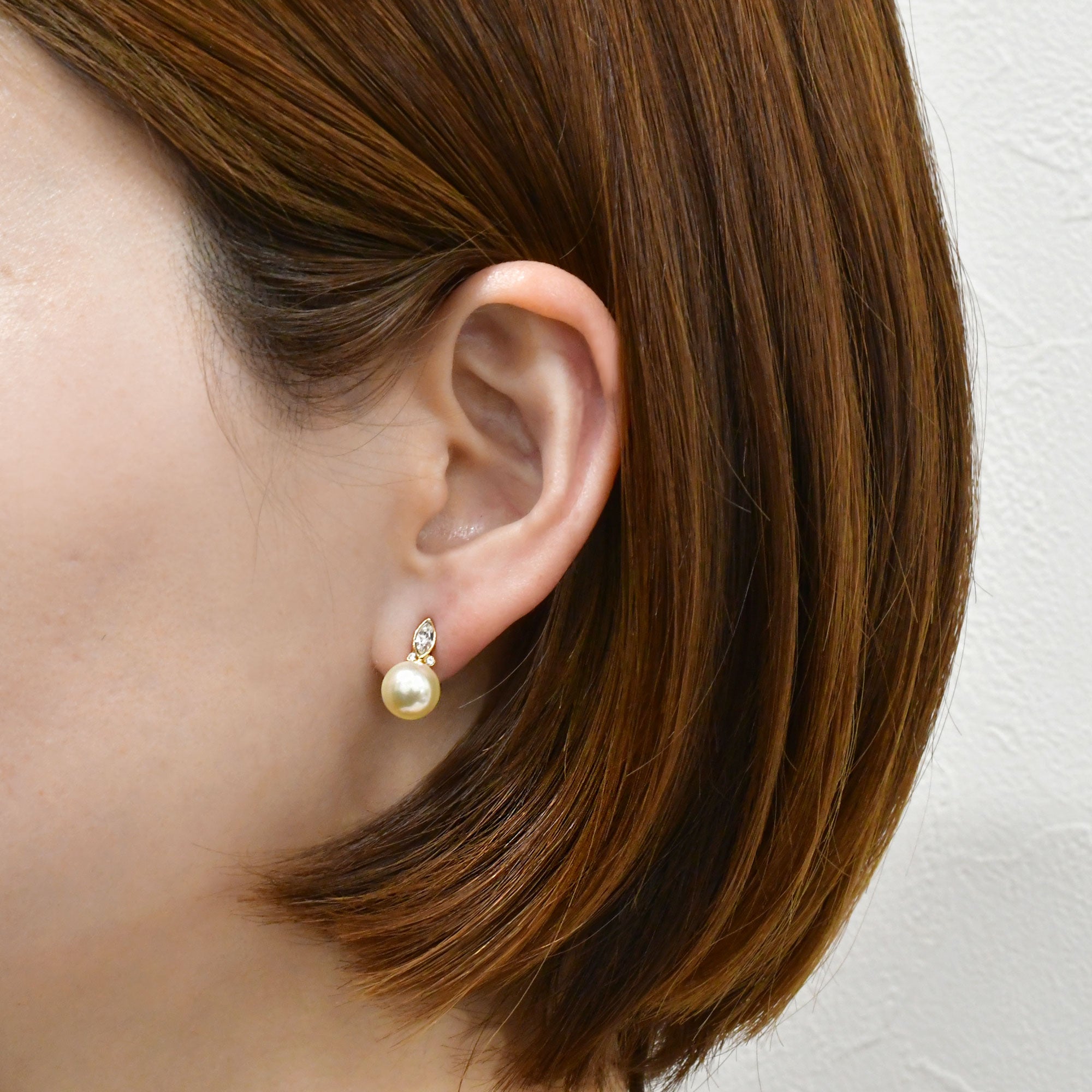 Petite Line Basic 5 Earrings