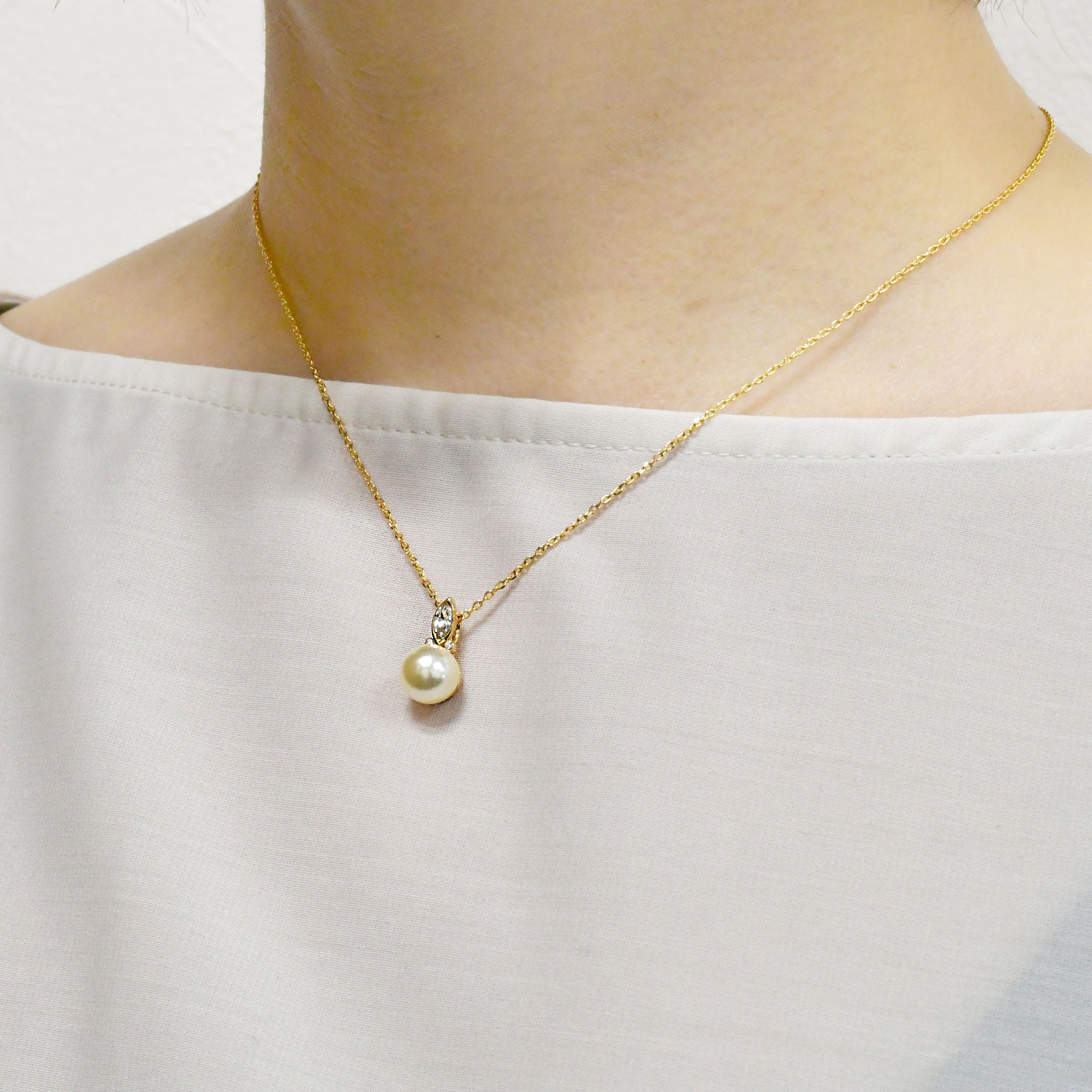 Petite Line Basic 5 Necklace