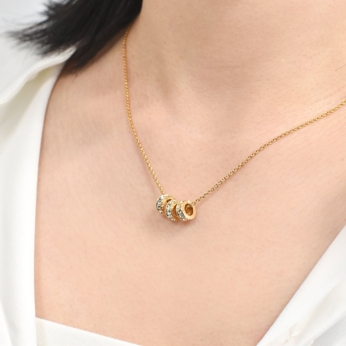 【クロス付き！期間限定】ミス イヤリング&ネックレスセット