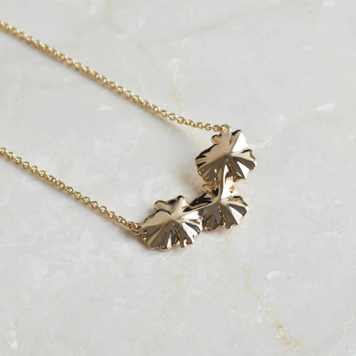 Botanical Flower Short Necklace