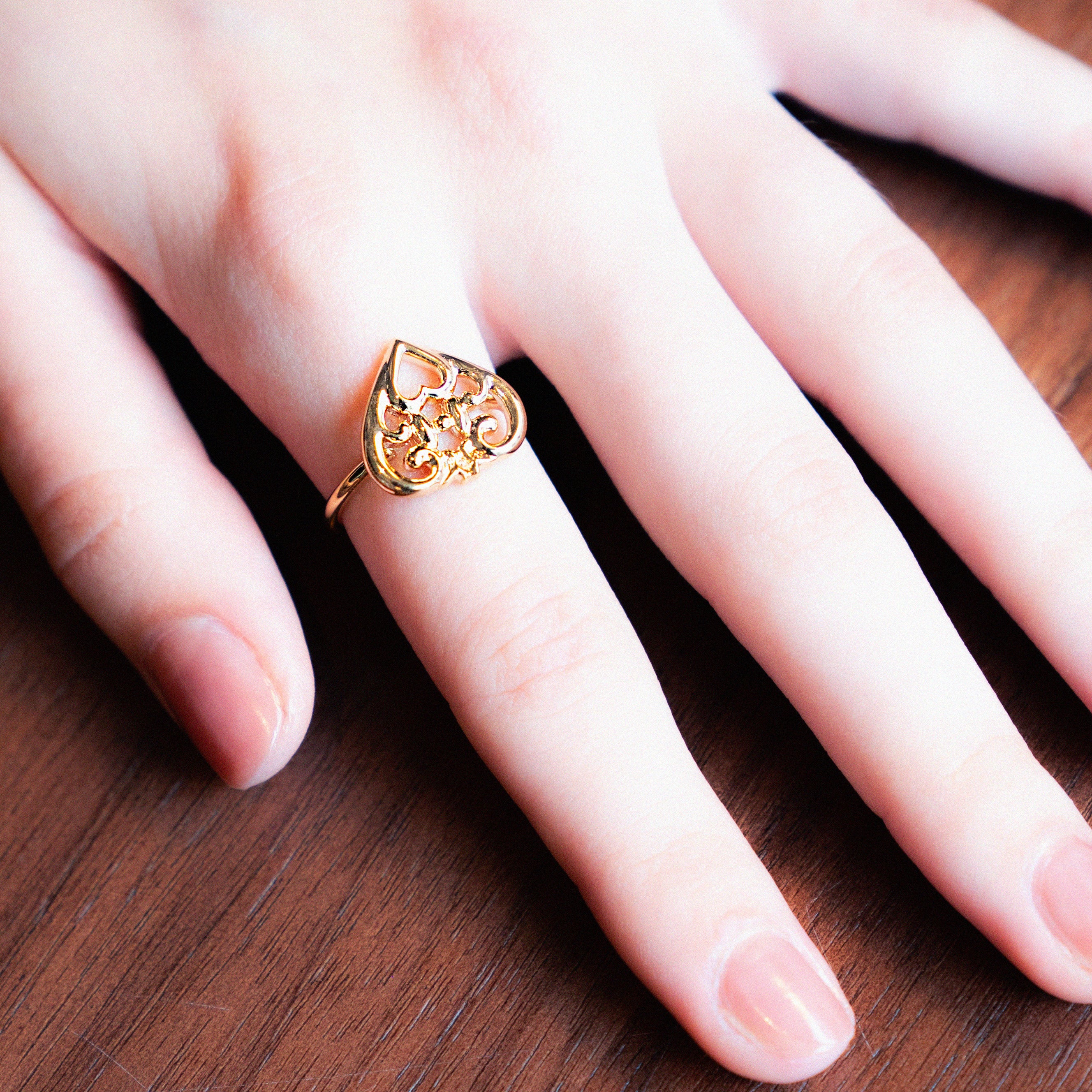 Cool Nouveau Heart Ring