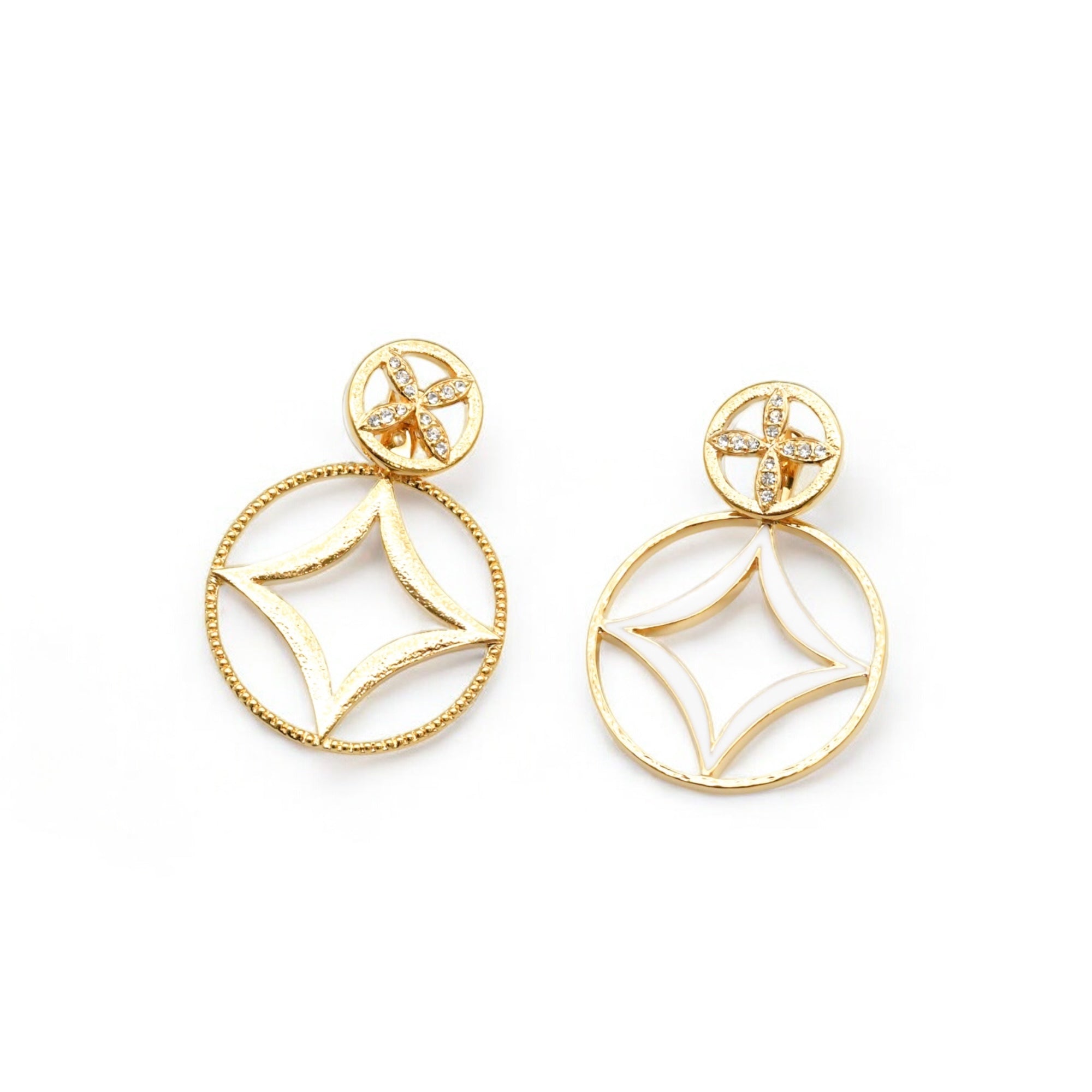 Exhibition order item: En by Kyogen White Earrings